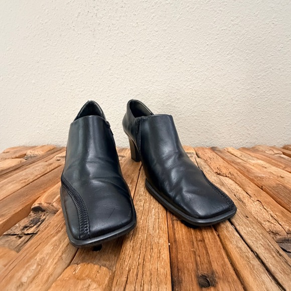 Franco Sarto Shoes - Franco Sarto Black Leather Square Toe Shooties Whipstitch Block Heel Ankle Boots